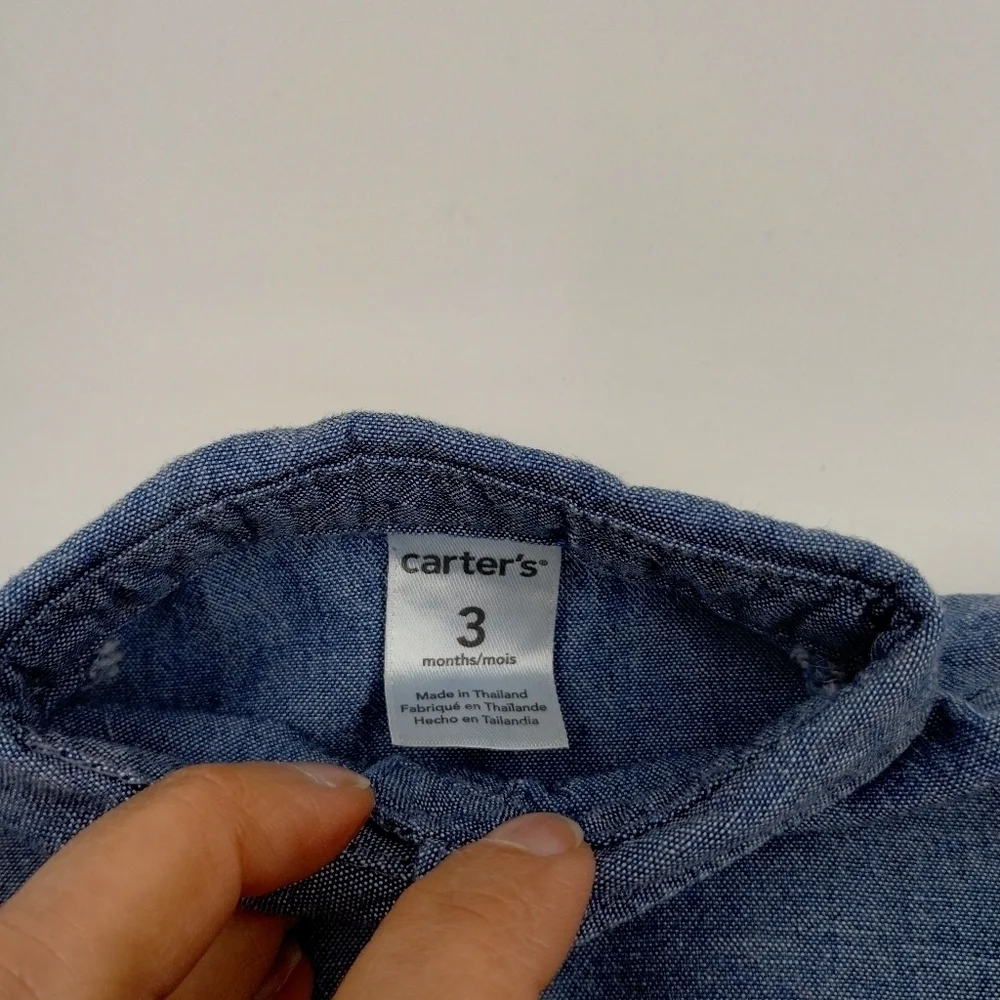 Carter's size 3 months baby chambray collared dress with tiny heart